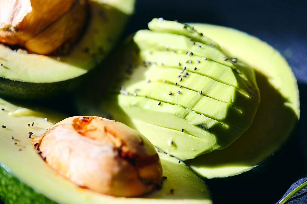 Caja-Aguacates-piel-lisa-Nacional
.jpg